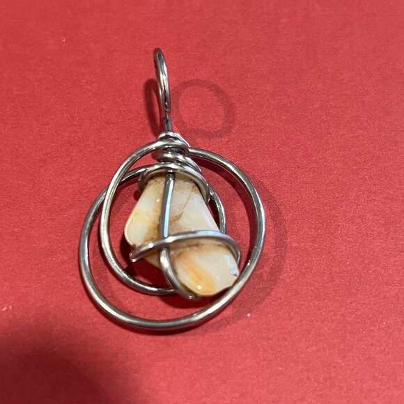 Handmade Yellow Agate Wire Wrapped Pendant Necklace Bohemian Crystal Jewelry - Picture 3 of 6